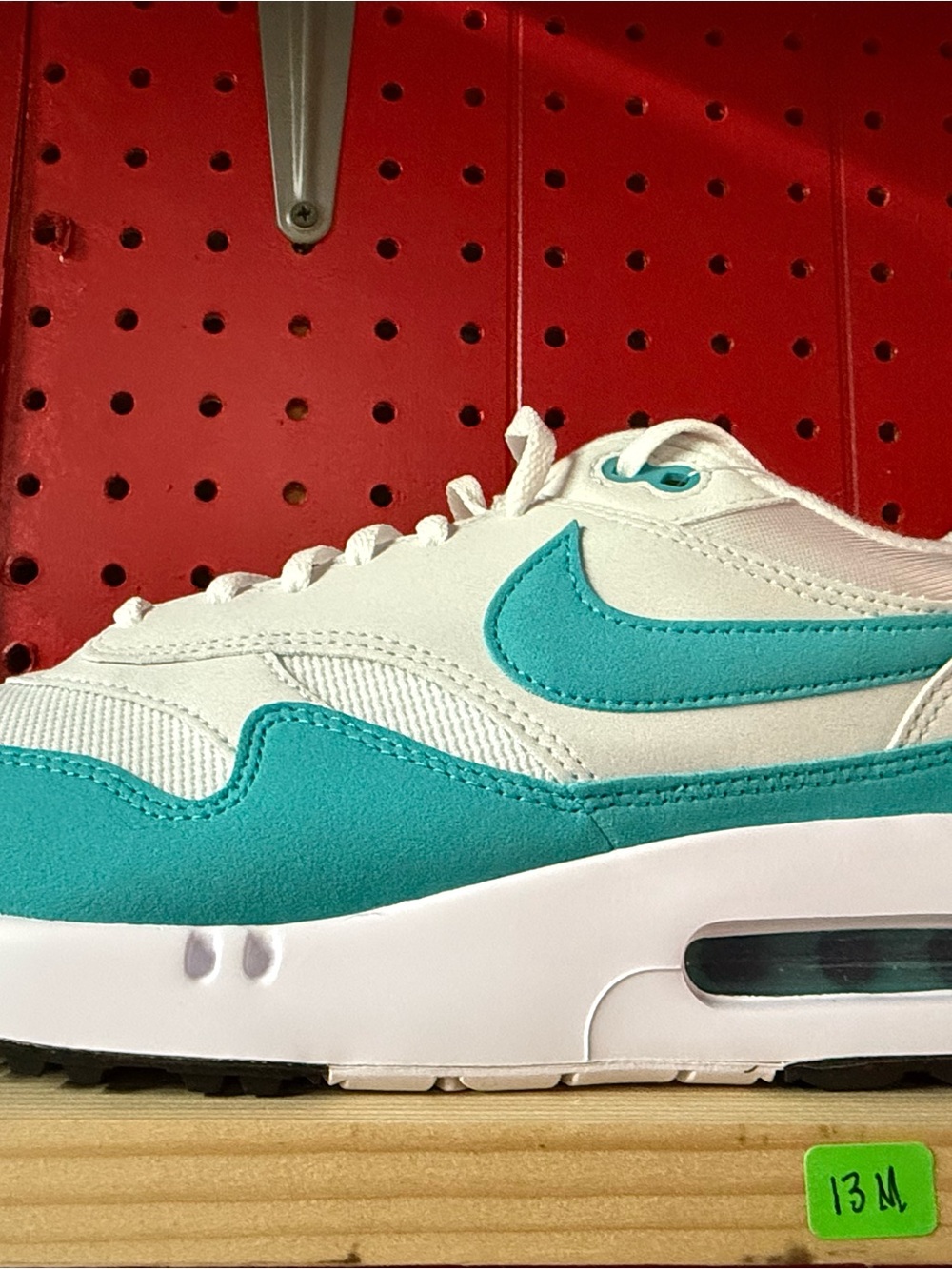 Nike AirMax Men’s Teal and Cream Athletic Sneakers